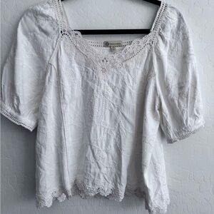 Democracy White Lace Detail Women's Top-XS